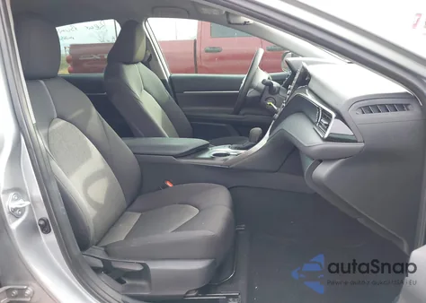 2023 Toyota Camry Le z USA, uszkodzony, nr VIN 4T1C11AK4PU832374